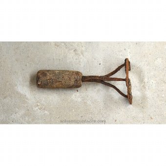 Antique Livestock iron with C-shaped end