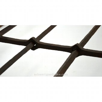 Antique Grating