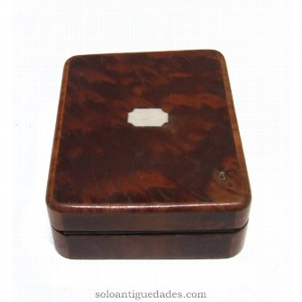 Satin lined box