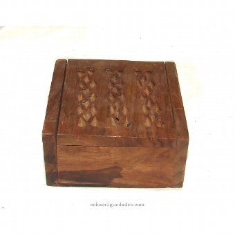 Box collection with geometric openwork