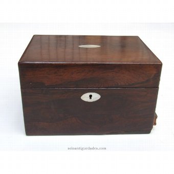 Single collection box with several compartments