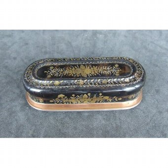 Antique Snuff Box inlaid with gold