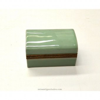 Antique Box green porcelain collection