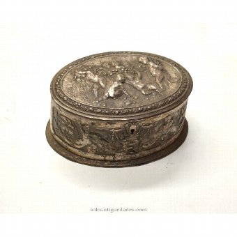 Box embossed metal collection