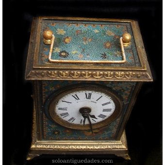 Antique Trincket wheel clock and floral elements