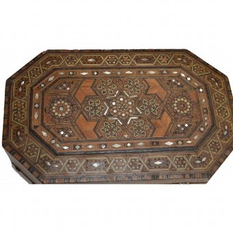 Antique Neomudejar collection box is octagonal