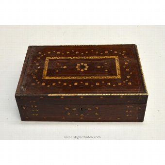 Style collection box neomudejar