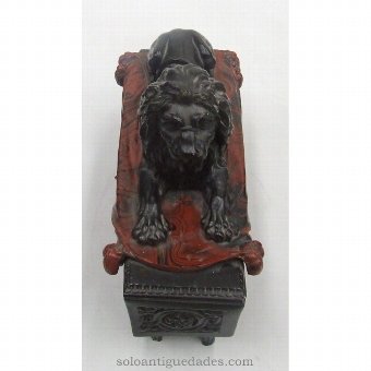 Antique Belgian marble sculpture and Russian