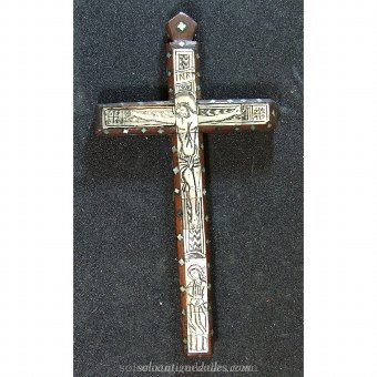 Wooden crucifix carved nacre