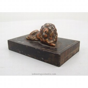 Antique Iron sculpture lion lying