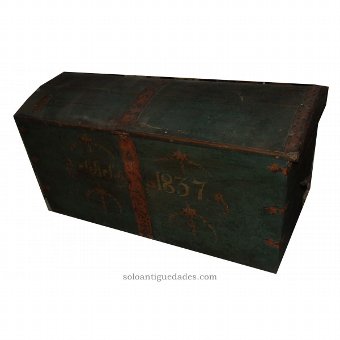Polychrome wooden chest