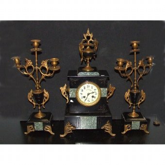 French clock signed "Couvreux" in "thiers"