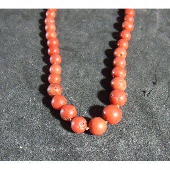 Antique Coral beads necklace