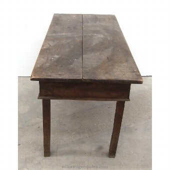 Antique Antique dining table
