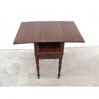 Antique Pembroke table with extension wings