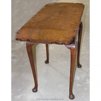 Antique Pembroke style table with drop leaf