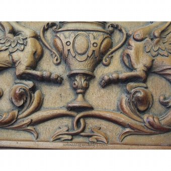 Antique Mediorrelieve wood with dragons