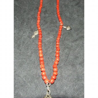 Antique Cult coral necklace and Mariano