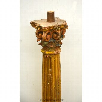 Antique Column golden