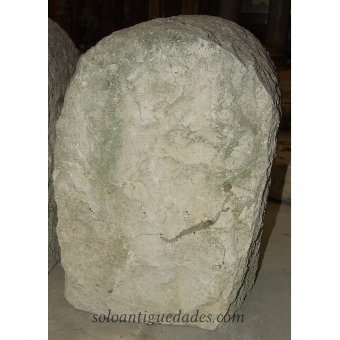 Antique Limestone Niche