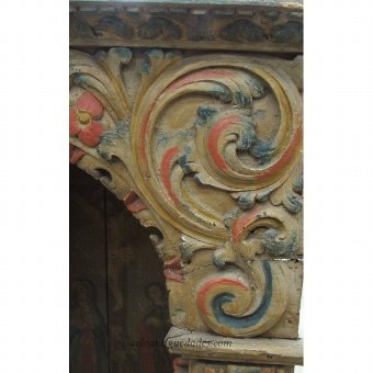 Antique Niche with Calvary scene