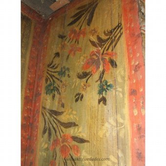 Antique Niche with Calvary scene
