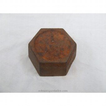 Antique Weighs 1kg with hexagonal base