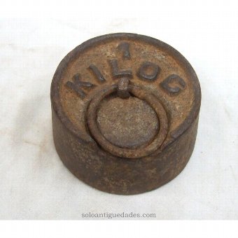Antique Cylindrical weighs 1kg