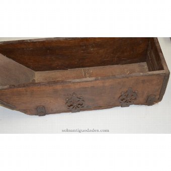 Antique Measuring instrument for a bushel