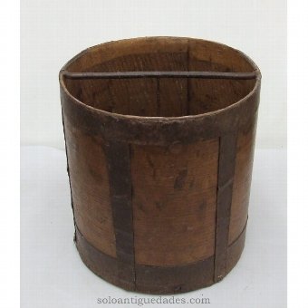 Antique Instrument for measuring a bushel
