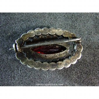 Antique Oval brooch with jeweled
