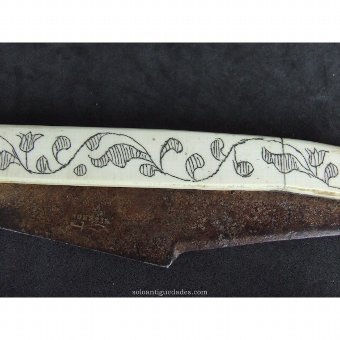 Antique Knife with metal blade