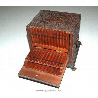 Antique Wooden box for storing cigarettes