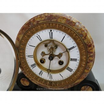 Antique Table Clock with garnish