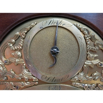 Antique Desktop Clock