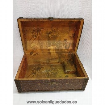 Antique Collection box with portrait of Cervantes