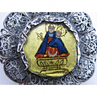 Antique Medallion in silver filigree with Virgen del Rocío