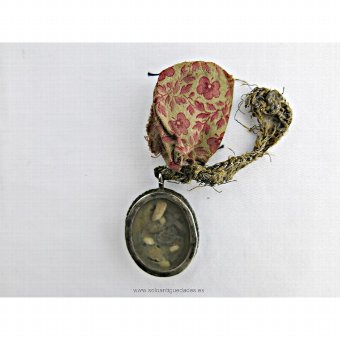 Antique Medallion lignum crucis eighteenth century
