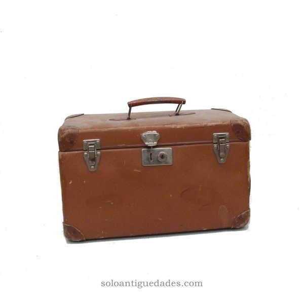 Antique Leather suitcase with side screen