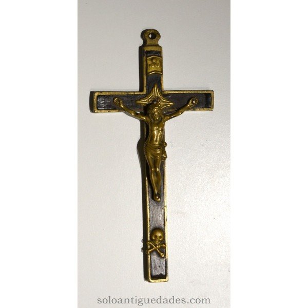 Antique Wooden crucifix with Christ in bronze