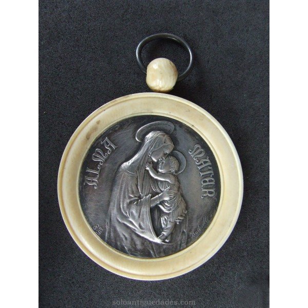 Antique Ivory Medallion