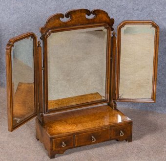 Antique Waring & Gillows Burr Walnut Dressing Table
