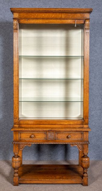 Antique Good Quality Jacobean Style Oak Display Cabinet