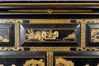 Antique 18th.C. Style Chinoiserie Chest on Chest
