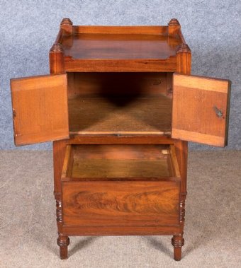 Antique Georgian Mahogany Night Stand Bedside Cabinet