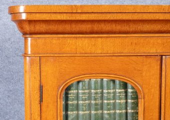 Antique Good Quality Victorian Oak Bookcase