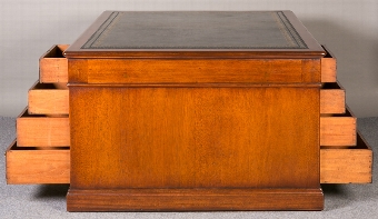 Antique Superb Gillows of Lancaster Partners Desk