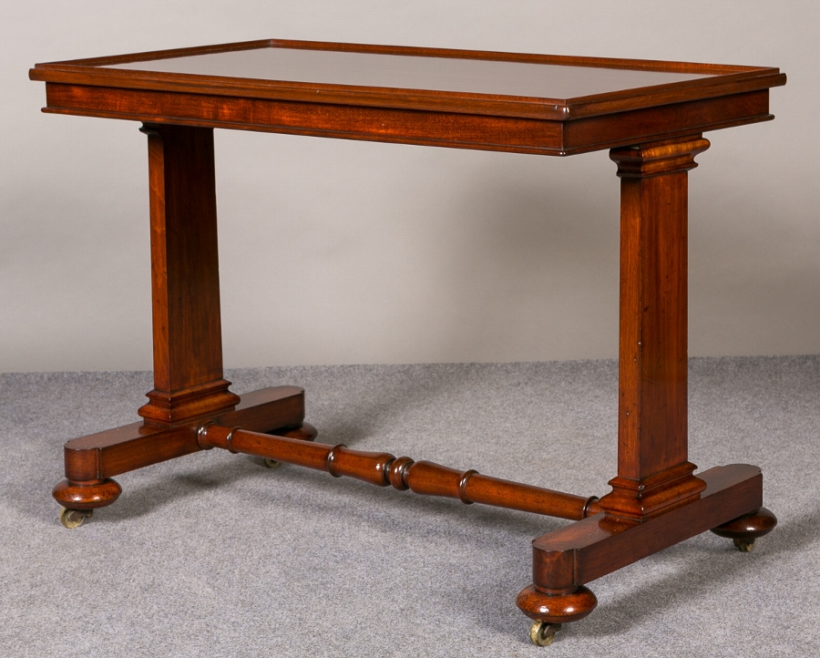 Antique Victorian Coffee table