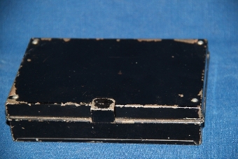 Antique Black japanned fly box (fishing)