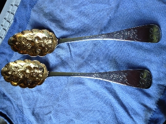A Pair of early 19thc Silver Berry Spoons